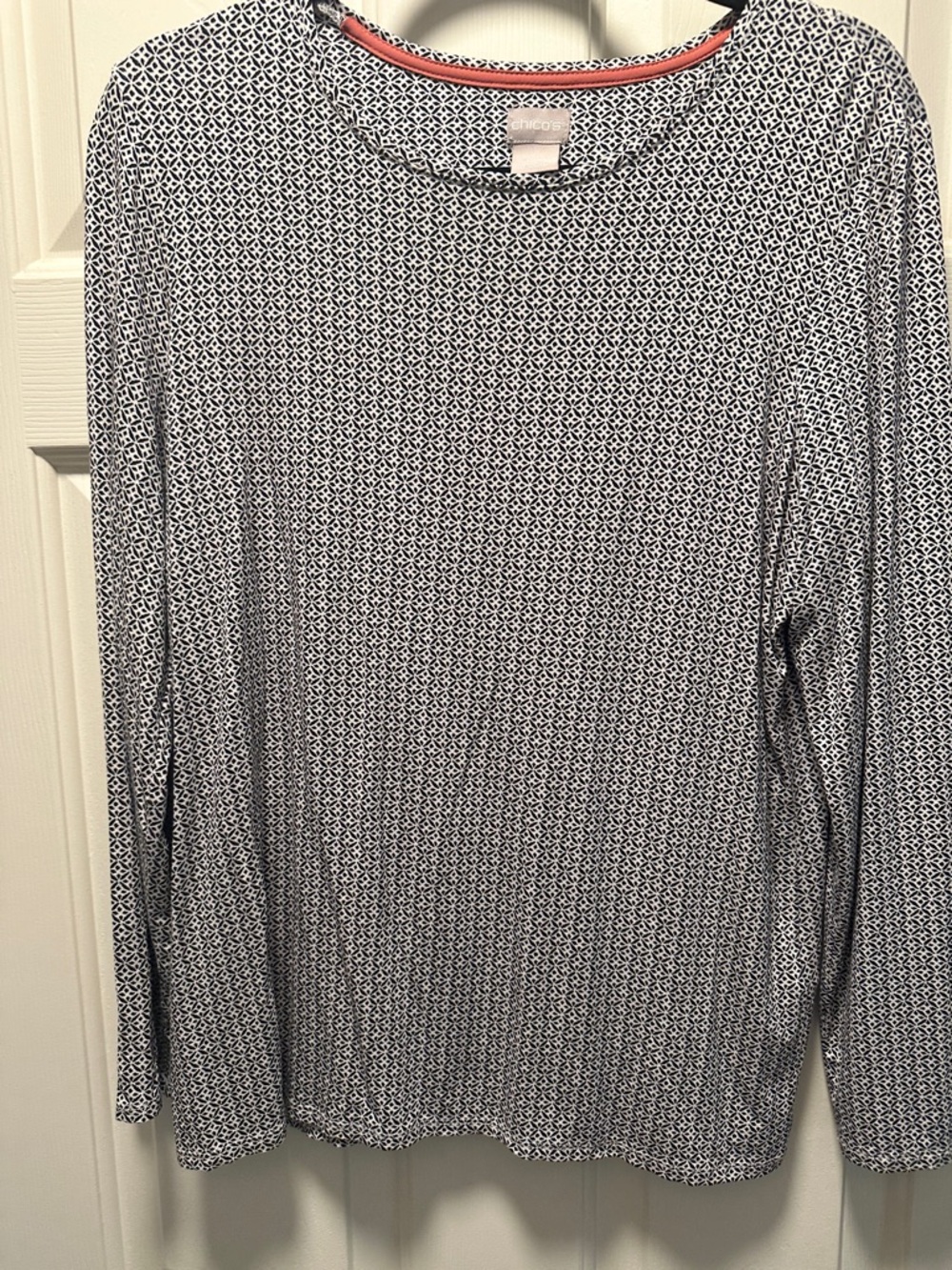 Chico's Ladies Black & White Geometric Print Long Sleeve Top